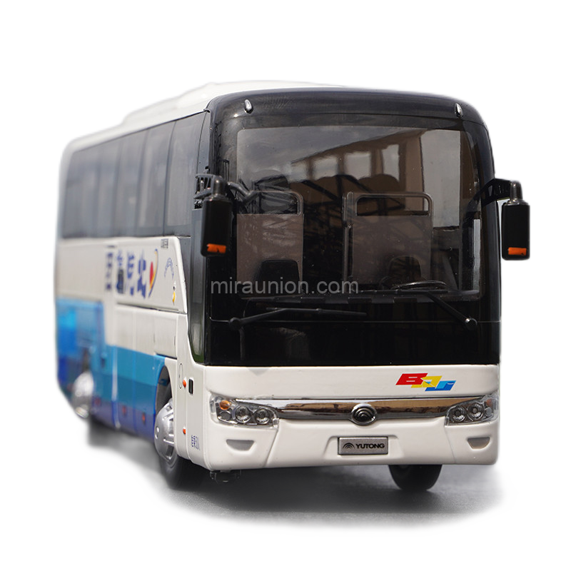 Authentic OEM 1 42 Yutong ZK6122H9 Diecast Tour Bus Model - High-Detail Zinc Alloy Luxury Bus Replica for gifts (3)